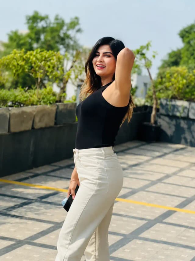Pihu - kolkata companion